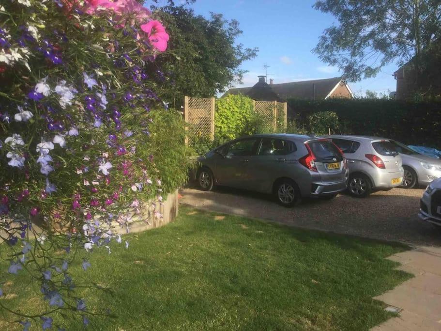Henwick House Beautiful Flat,Private Parking, Short Walk To Town Apartment Ludlow Exterior photo